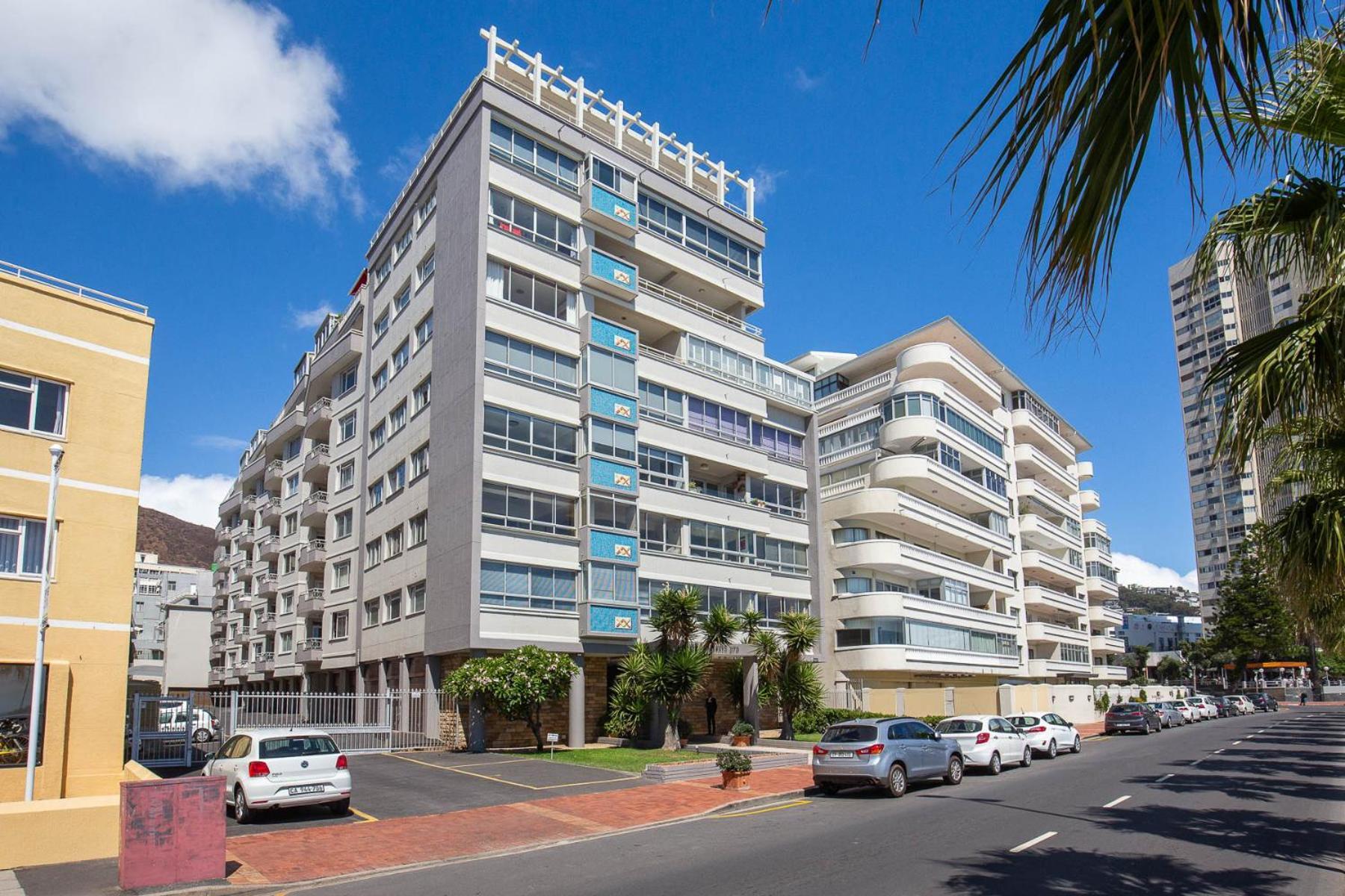 Perfect Beachfront Apartments Cape Town Exterior photo